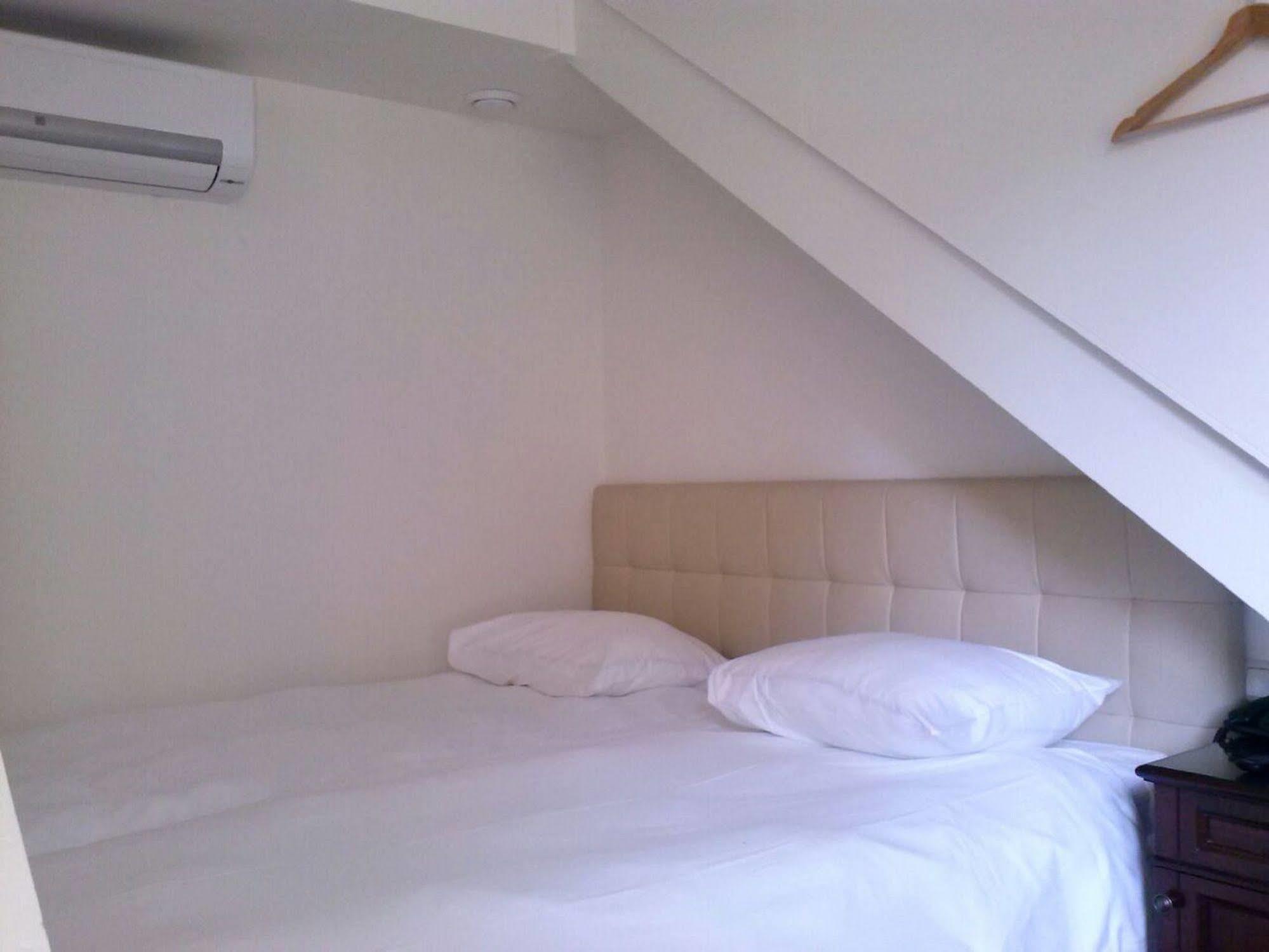 Hotel Courage Ναϊμέγκεν Εξωτερικό φωτογραφία