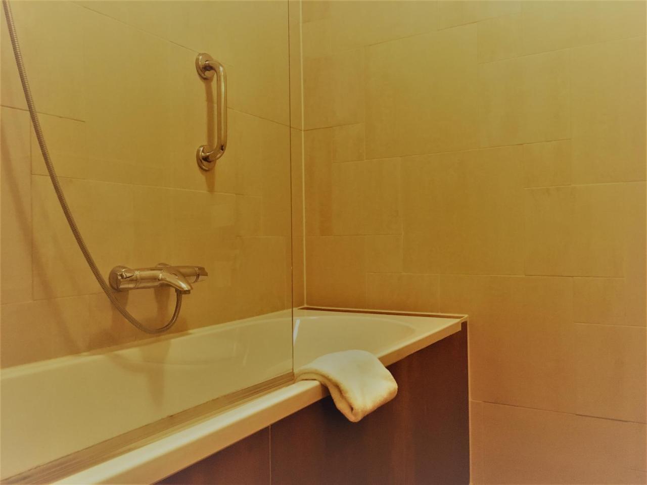 Hotel Courage Ναϊμέγκεν Εξωτερικό φωτογραφία